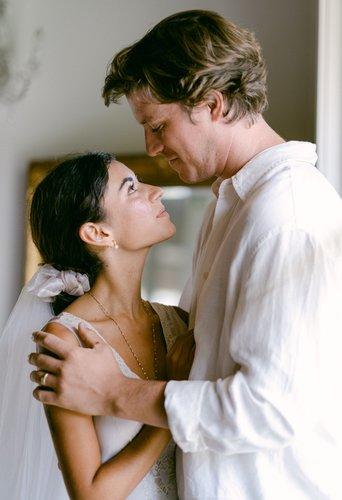 mobile - carousel-hero-element image-4