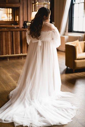 mobile - carousel-hero-element image-1