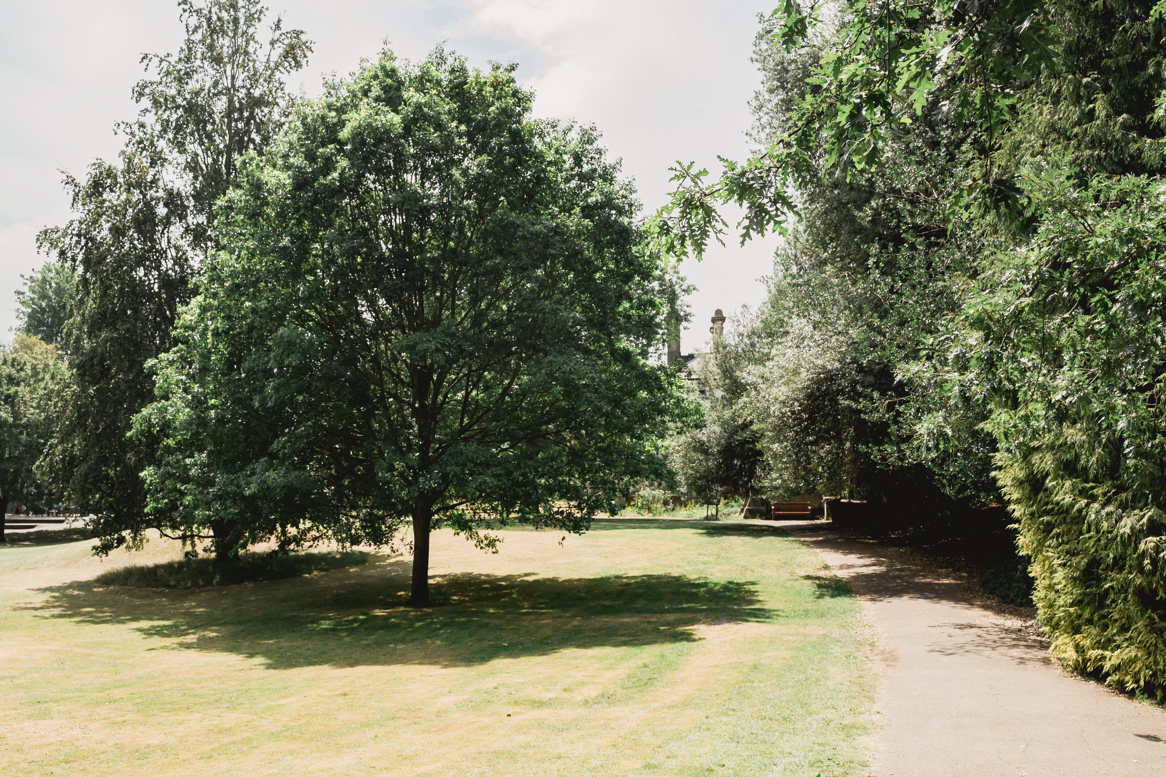 Lanni, Lily & Their Boy | Stephens House & Gardens, London